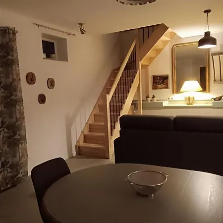 Le Reflet Du Trefle *