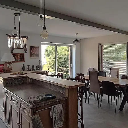 Le Reflet Du Trefle *