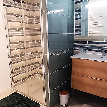 Le Reflet Du Trefle 別荘 *