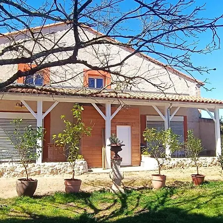 Le Reflet Du Trefle Puybegon