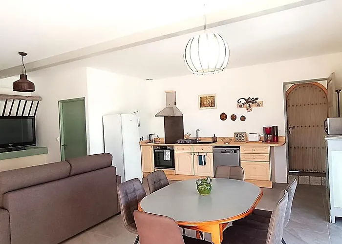 Le Reflet Du Trefle 度假居