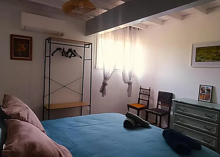 Le Reflet Du Trefle * Puybegon