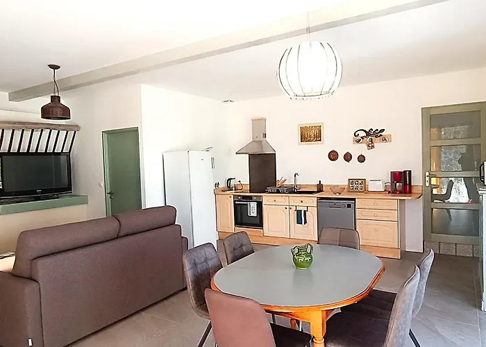 Le Reflet Du Trefle Casa de Férias Puybegon